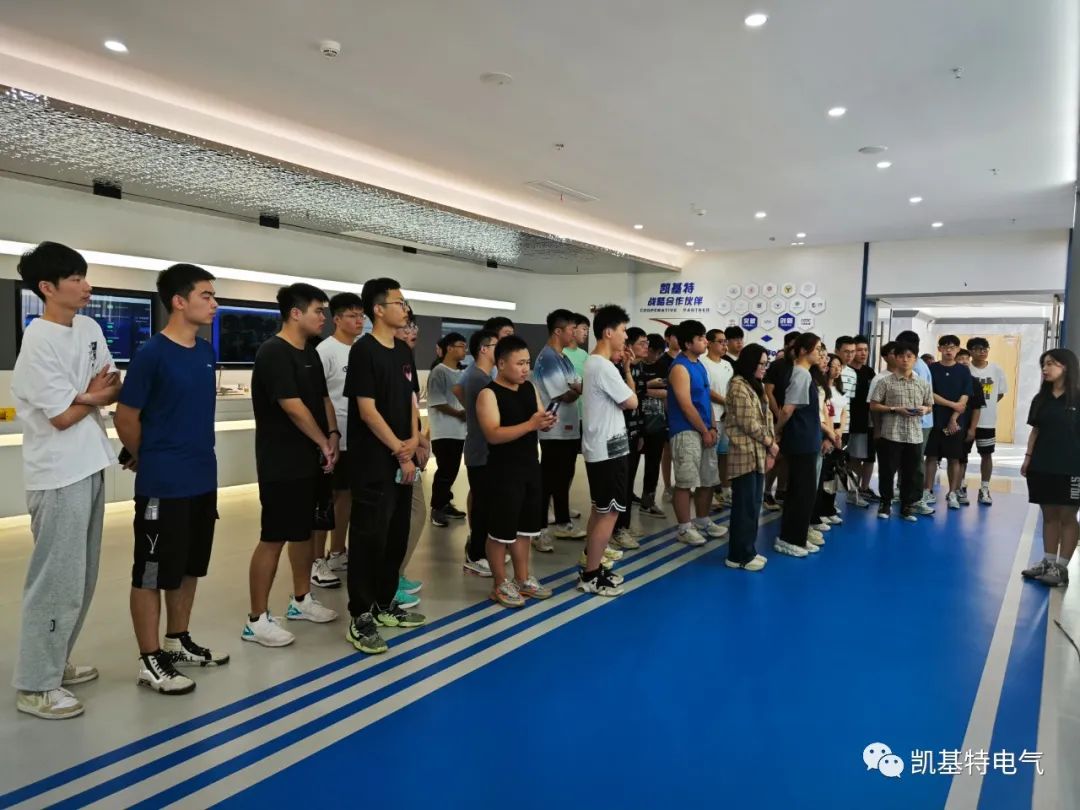 pexels-yan-krukov-8613089.jpg 圖片